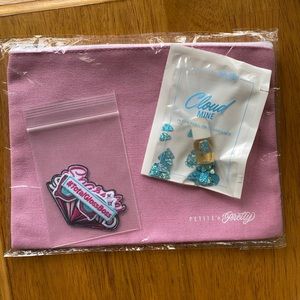 PETITE N PRETTY COSMETIC CASE MAKEUP BAG CLOUD MINE ROLLERBALL IRON ON PATCHES